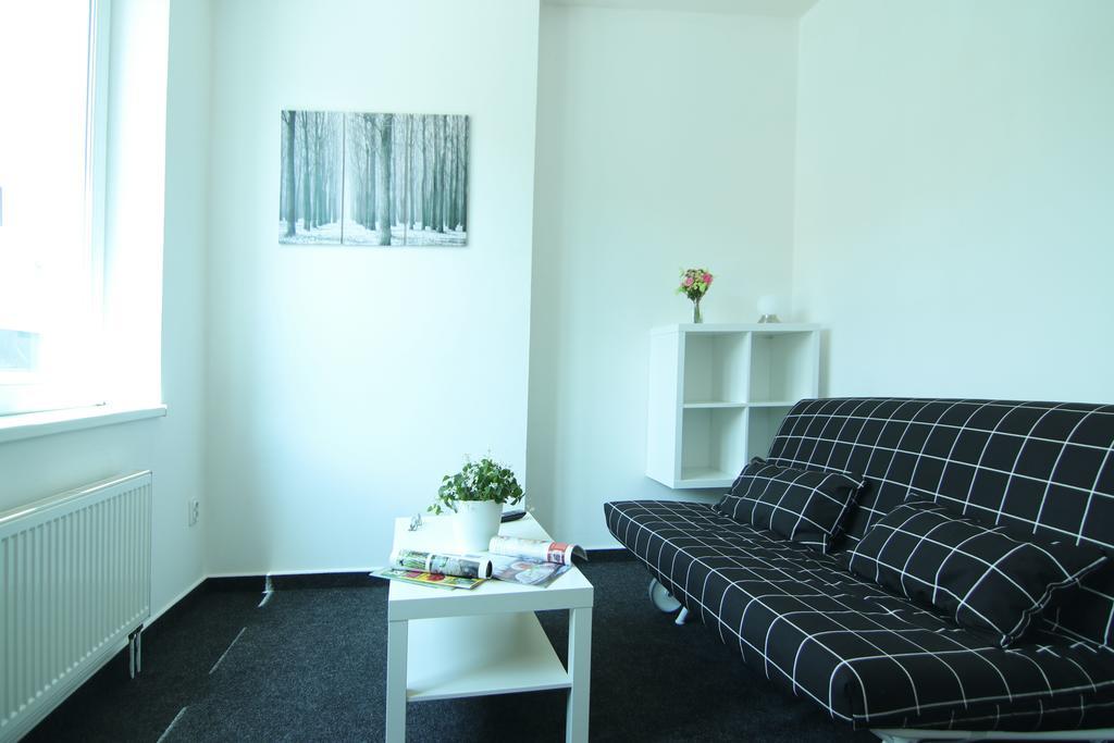 פודבראדי Apartman Amanda מראה חיצוני תמונה