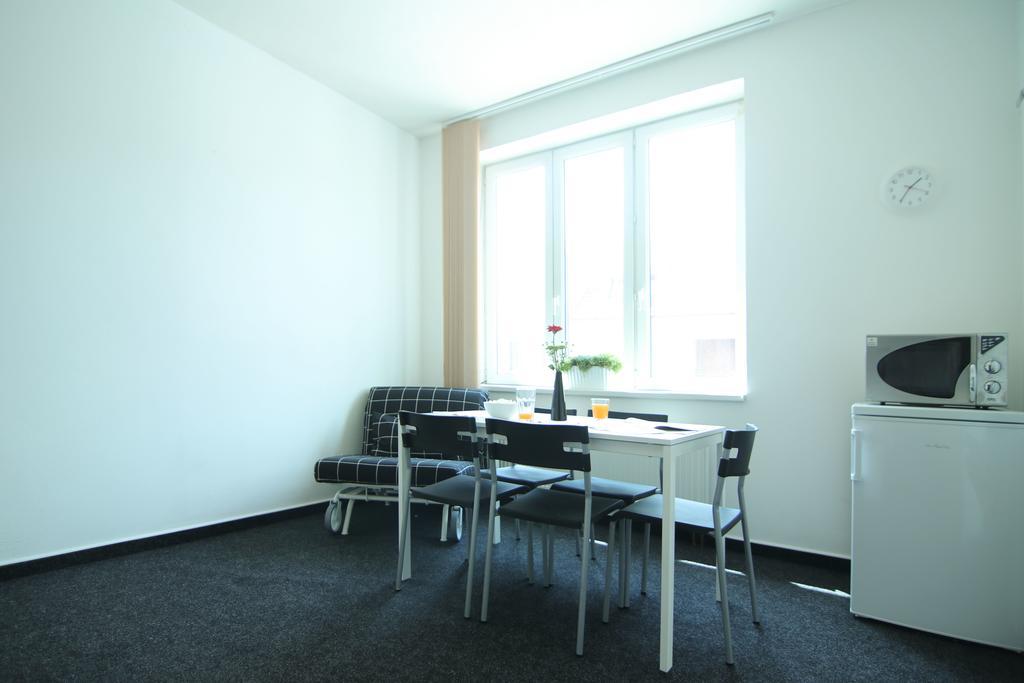 פודבראדי Apartman Amanda מראה חיצוני תמונה